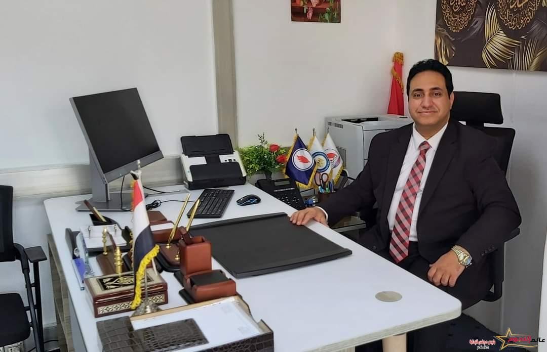 إيهاب زين العابدين مدير عام بالشئون الادارية بشركة السويس للزيت- سوكو