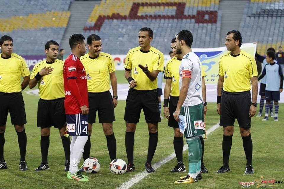 طارق مجدي حكمًا لمباراة طلائع الجيش والمصري