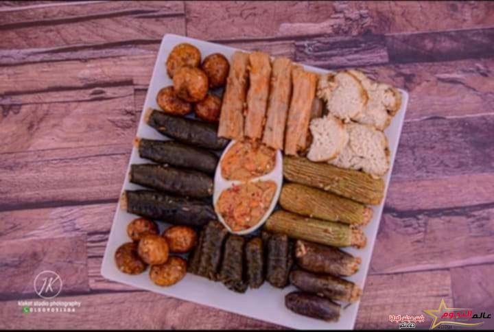 طريقة تحضير المحشي المشكل مع صدور البانيه والممبار من مطبخ عالم النجوم 1 طريقة تحضير المحشي المشكل مع صدور البانيه والممبار من مطبخ عالم النجوم