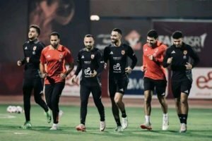 الأهلي يواصل تدريباته الجماعية في ملعب مختار التتش استعدادا لاستئناف الدوري المصري