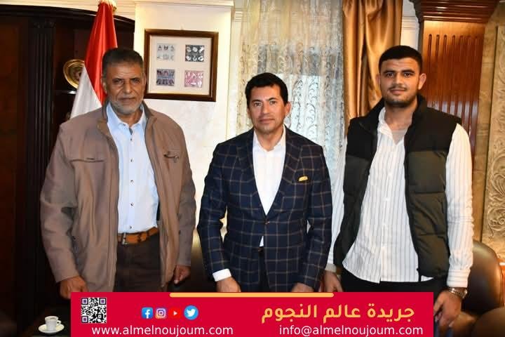 وزير الشباب والرياضة يلتقي أسرة الراحل محمد شوقي لاعب كفر الشيخ 2 وزير الشباب والرياضة يلتقي أسرة الراحل محمد شوقي لاعب كفر الشيخ