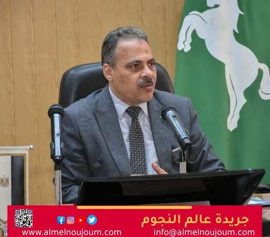 إستمرار تنفيذ أعمال تركيب بلاط الإنترلوك لإضفاء اللمسة الجمالية والحضارية لشوارع الحسيني 2 إستمرار تنفيذ أعمال تركيب بلاط الإنترلوك لإضفاء اللمسة الجمالية والحضارية لشوارع الحسيني