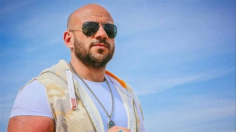 وفاة والدة الفنان أحمد مكي منذ قليل