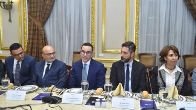 وزير الاستثمار يشارك في اجتماع مائدة مستديرة حول تعزيز تنافسية مصر في مجال التجارة وتعميق الاستثمارات