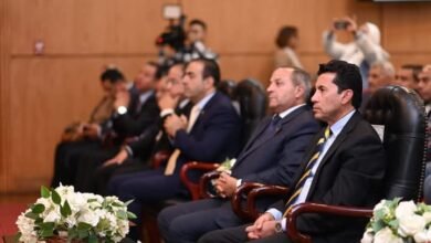 وزير الشباب والرياضة ومحافظ بورسعيد يشهدان وقائع المؤتمر الصحفي للإعلان عن مستجدات الأعمال باستاد النادي المصري 
