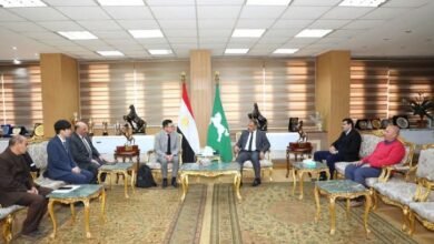 محافظ الشرقية يلتقي وفداً من شركتي (SEJIN G&N) الكورية ورحيل المصرية لتعظيم الإستفادة من المدافن الصحية في إنتاج وتوليد الكهرباء