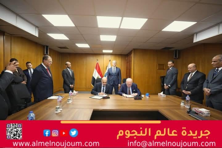 وزير البترول والثروة المعدنية يشهد توقيع ثلاث اتفاقيات استراتيجية لتطوير مصانع أبوقير للأسمدة وتعزيز كفاءة الطاقة والأستدامة 2 وزير البترول والثروة المعدنية يشهد توقيع ثلاث اتفاقيات استراتيجية لتطوير مصانع أبوقير للأسمدة وتعزيز كفاءة الطاقة والأستدامة