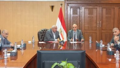 الدكتور سويلم واللواء الزملوط يبحثان موقف وضوابط استخدام المياه الجوفية بنطاق محافظة الوادي الجديد