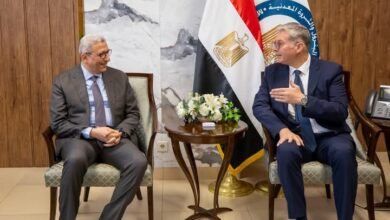 وزير البترول والثروة المعدنية يستقبل وفداً برلمانياً رفيع المستوى