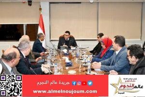 وزير الإسكان يعقد اجتماعا لمتابعة منظومة مياه الشرب والصرف الصحي بمحافظة بورسعيد