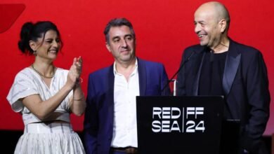"الزراري الحمر" يفوز بجائزتي أفضل فيلم بمهرجان البحر الأحمر السينمائي 