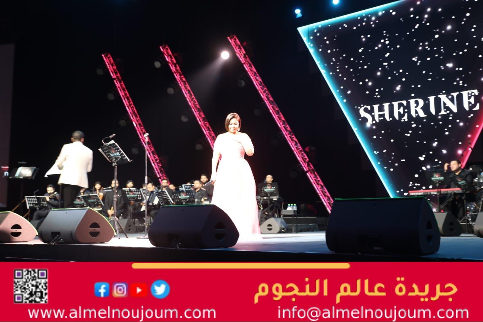 كامل العدد.. شيرين تُشعل دبي بأغانيها الرومانسية ..صور