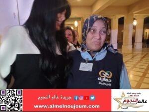 حورية فرغلي في لقطات إنسانية بمهرجان القاهرة السينمائي