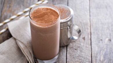طريقة سهلة لتحضير مشروب الكاكاو الخام بـ الحليب من مطبخ عالم النجوم 