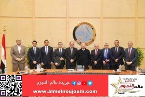وزير الصناعة يشهد توقيع عقد مشروع تمويل وتصميم وإنشاء واستغلال وصيانة الميناء الجاف والمنطقة اللوجستية بمدينة العاشر من رمضان 2 وزير الصناعة يشهد توقيع عقد مشروع تمويل وتصميم وإنشاء واستغلال وصيانة الميناء الجاف والمنطقة اللوجستية بمدينة العاشر من رمضان