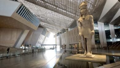 رئيس الوزراء يتفقد اللمسات النهائية لمشروع المتحف المصري الكبير والمنطقة المحيطة