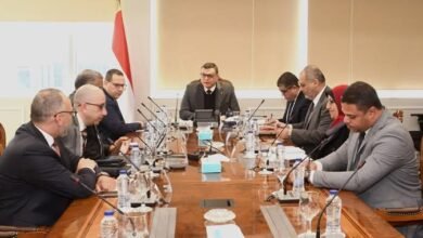 وزير الإسكان يلتقى ممثلي مجموعة عبد المحسن الحكير القابضة 