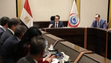 عبدالغفار يبحث مع وفد اتحاد الصناعات بولاية بافاريا الألمانية التوسع في ملف تدريب فرق التمريض وتحديث المناهج الدراسية