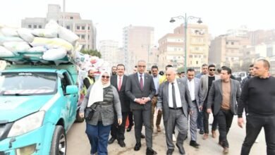 محافظ الفيوم يتفقد سيارات مساعدات حملة "ستر وغطا" المجانية للأسر الأولى بالرعاية  