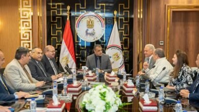 صلاح الدين يستقبل وفد "بابيريوس" الأسترالية لبحث تطوير منظومة تدوير المخلفات لمنتجات صديقة للبيئة
