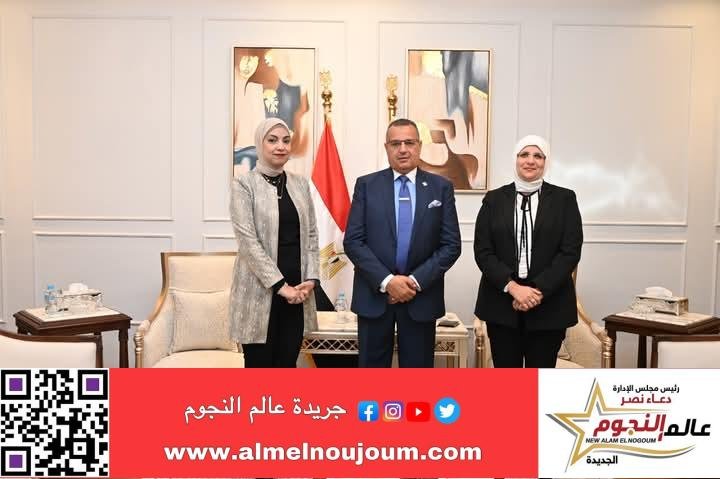 محافظ جنوب سيناء يلتقي متدربات الأكاديمية الوطنية للتدريب