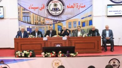 وزير التعليم العالي يعقد اجتماعًا موسعًا مع الكوادر الطبية بالمستشفيات الجامعية بجامعة العريش