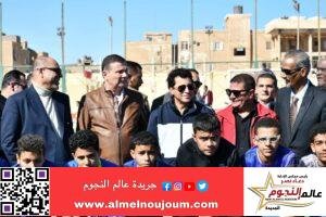 وزير الشباب والرياضة يضع حجر الأساس لمركز شباب رأس غارب ويتفقد الأنشطة بالنادي