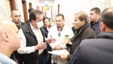 عبدالغفار يقوم بجولة مفاجئة بمستشفى النصر للتأمين الصحي بحلوان