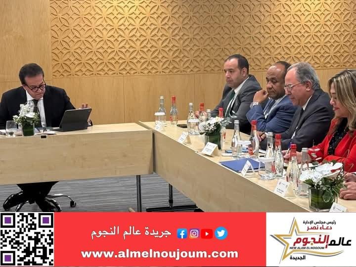 عبدالغفار يعقد اجتماعا رئيس شركة سيمنز هيلثينيرز لبحث سبل التعاون وتعزيز الشراكة بين القطاع الخاص والعام