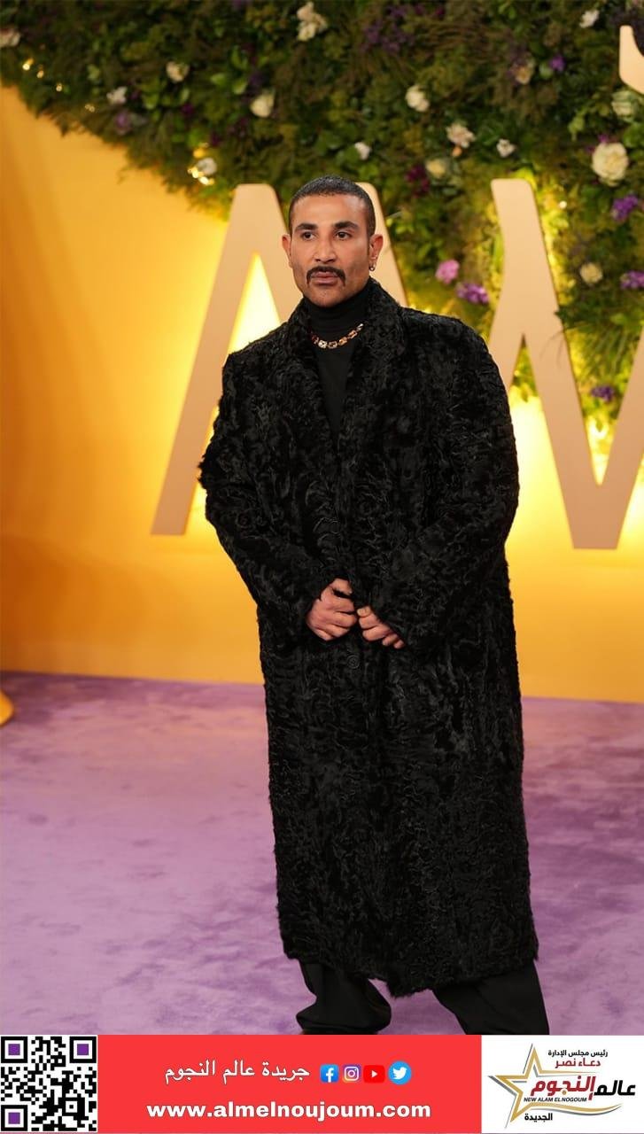 أحمد سعد يتصدر "يوتيوب تريند" بـ 6 أغنيات من «حبيبنا» وإطلالته بـ Joy Awards 2025 2 أحمد سعد يتصدر "يوتيوب تريند" بـ 6 أغنيات من «حبيبنا» وإطلالته بـ Joy Awards 2025