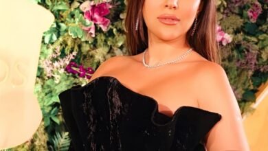 أيتن عامر بفستان أسود جذاب وتعلق "شكرا ترك ال الشيخ"