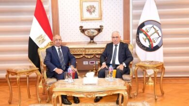 النائب العام ورئيس الأكاديمية العربية للعلوم والتكنولوجيا والنقل البحري يفتتحان دورة تدريبية لطلاب كلية القانون بالأكاديمية