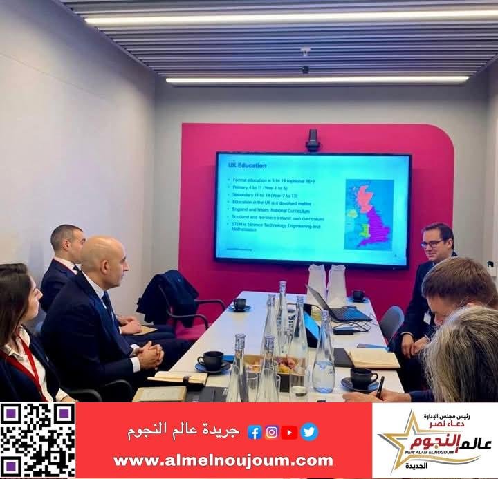 وزير التربية والتعليم يلتقى مستشار أول المدارس في المملكةالمتحدة لمناقشة سبل الاستفادة من آليات نظام التعليم البريطاني 2 وزير التربية والتعليم يلتقى مستشار أول المدارس في المملكةالمتحدة لمناقشة سبل الاستفادة من آليات نظام التعليم البريطاني