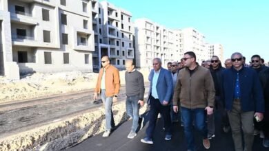 وزير الإسكان يتفقد الحي اللاتيني والمدينة التراثية و"سكن لكل المصريين" بمدينة العلمين الجديدة