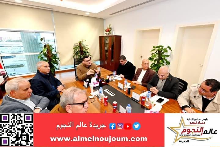 وزير الإسكان يعقد اجتماعا لمتابعة موقف تنفيذ المشروعات بالعلمين الجديدة والساحل الشمالى 1 وزير الإسكان يعقد اجتماعا لمتابعة موقف تنفيذ المشروعات بالعلمين الجديدة والساحل الشمالى