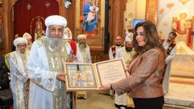 وزيرة التنمية المحلية تشارك في تدشين البابا تواضروس الثاني لكنيسة السيدة العذراء بمدينتي