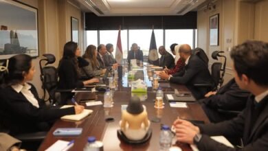 وزير السياحة والآثار يعقد اجتماعاً مع المدير الإقليمي لمؤسسة التمويل الدولية IFC لمنطقة شمال أفريقيا والقرن الأفريقي 