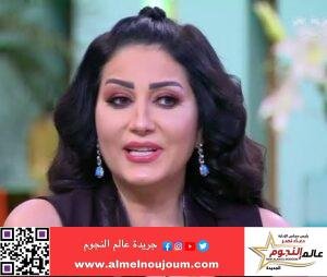 "قُبلة" وفاء عامر لرأس فنان سعودي تثير الجدل 2 "قُبلة" وفاء عامر لرأس فنان سعودي تثير الجدل