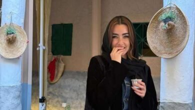 هنا الزاهد بالحجاب خلال أحدث ظهور لها