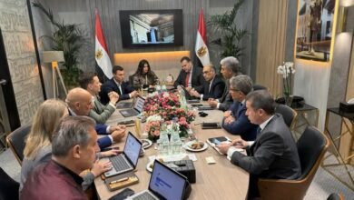 فتحي يعقد عدد من اللقاءات المهنية مع مجموعة من كبار منظمي الرحلات ووكالات السياحة والسفر وشركات الطيران الألمانية والدولية