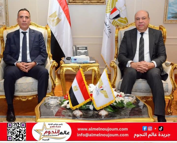 وزير الطيران المدني يبحث مع وفد شركه "سيتا" العالمية سبل التعاون المشترك فى مجال التحول الرقمي في المطارات المصرية