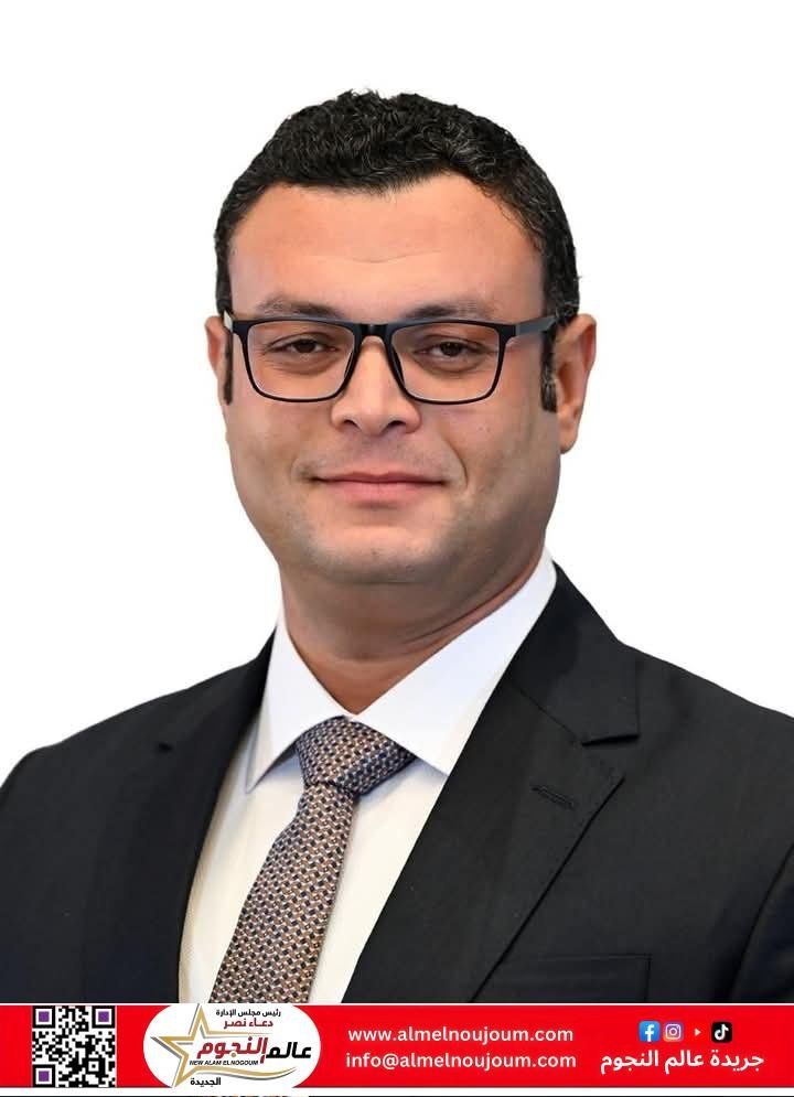 وزير الإسكان: إطلاق التيار الكهربائي بآخر موزع بمنطقة الأعمال المركزية بالعاصمة الإدارية الجديدة