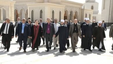 وزير الأوقاف يستقبل وفد الكنيسة الإنجيلية بمسجد مصر الكبير .. ويثمن روح الإخاء الوطني