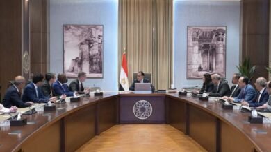 رئيس الوزراء يستعرض ملامح اتفاق الخدمات الاستشارية لتوسيع نطاق مُشاركة القطاع الخاص في إدارة وتشغيل المطارات  