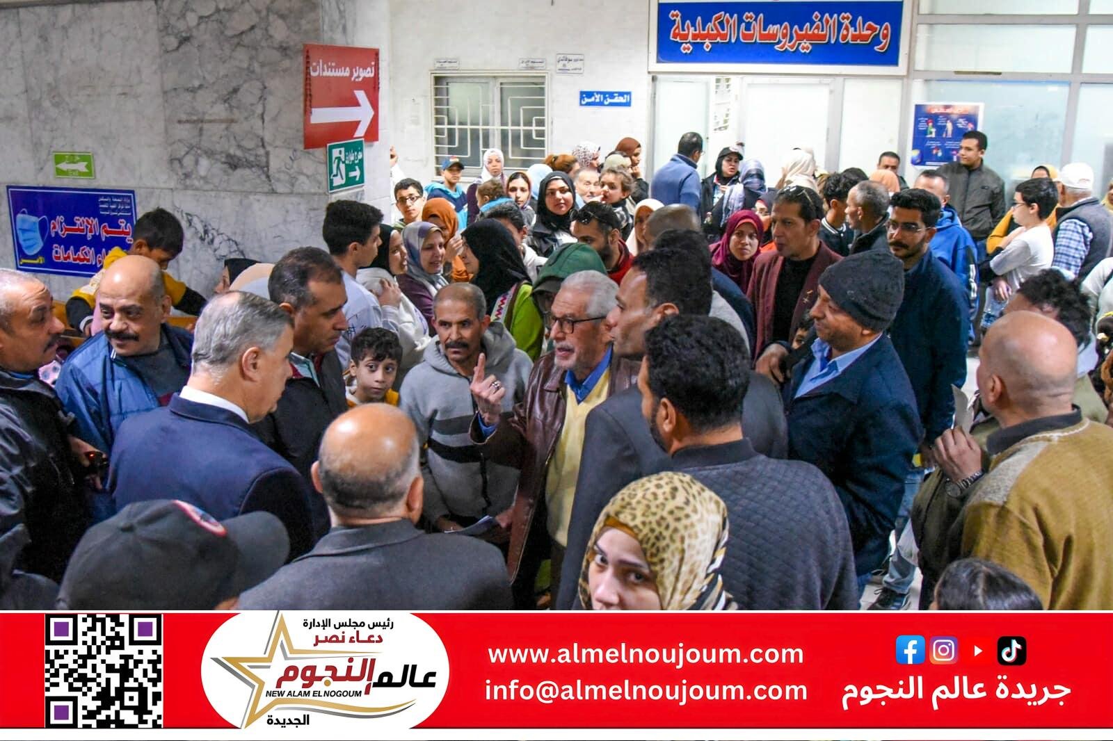 إقالة مدير مستشفى شرق المدينة بعد جولة مفاجئة لمحافظ الإسكندرية رصد خلالها عدد من التجاوزات والمخالفات 2 إقالة مدير مستشفى شرق المدينة بعد جولة مفاجئة لمحافظ الإسكندرية رصد خلالها عدد من التجاوزات والمخالفات