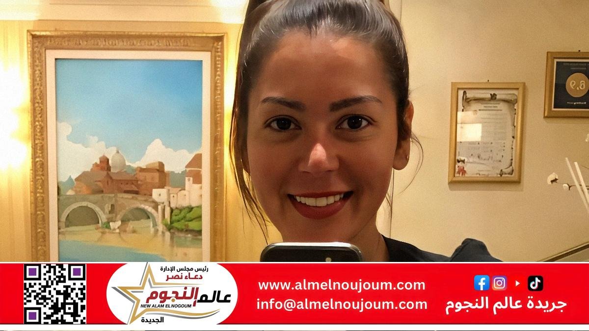 بفستان أسود.. لقاء الخميسي تخطف الأنظار بإطلالة جذابة 1 بفستان أسود.. لقاء الخميسي تخطف الأنظار بإطلالة جذابة
