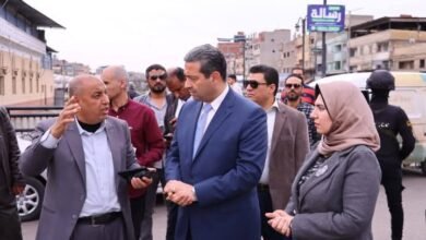 محافظ دمياط يقود حملة لرفع الاشغالات بمدينة كفر البطيخ