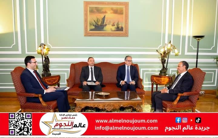 وزير الخارجية والهجرة يستقبل المرشح المصري لمنصب مدير عام منظمة اليونسكو