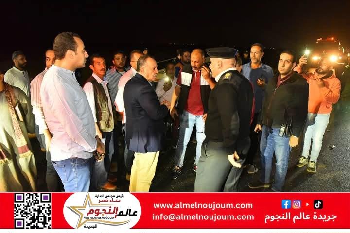 محافظ أسيوط يتفقد موقع حادث تصادم أتوبيس وسيارتين ملاكي بطريق عرب العوامر بأبنوب