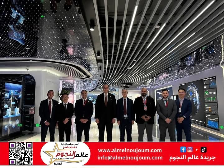 رئيس هيئة الرعاية الصحية يقوم بزيارة لمركز البحث والابتكار لشركة هواوي الصينية العملاقة 2 رئيس هيئة الرعاية الصحية يقوم بزيارة لمركز البحث والابتكار لشركة هواوي الصينية العملاقة